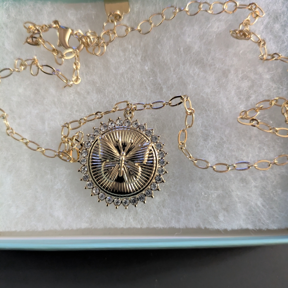 Sparkle Box Necklace